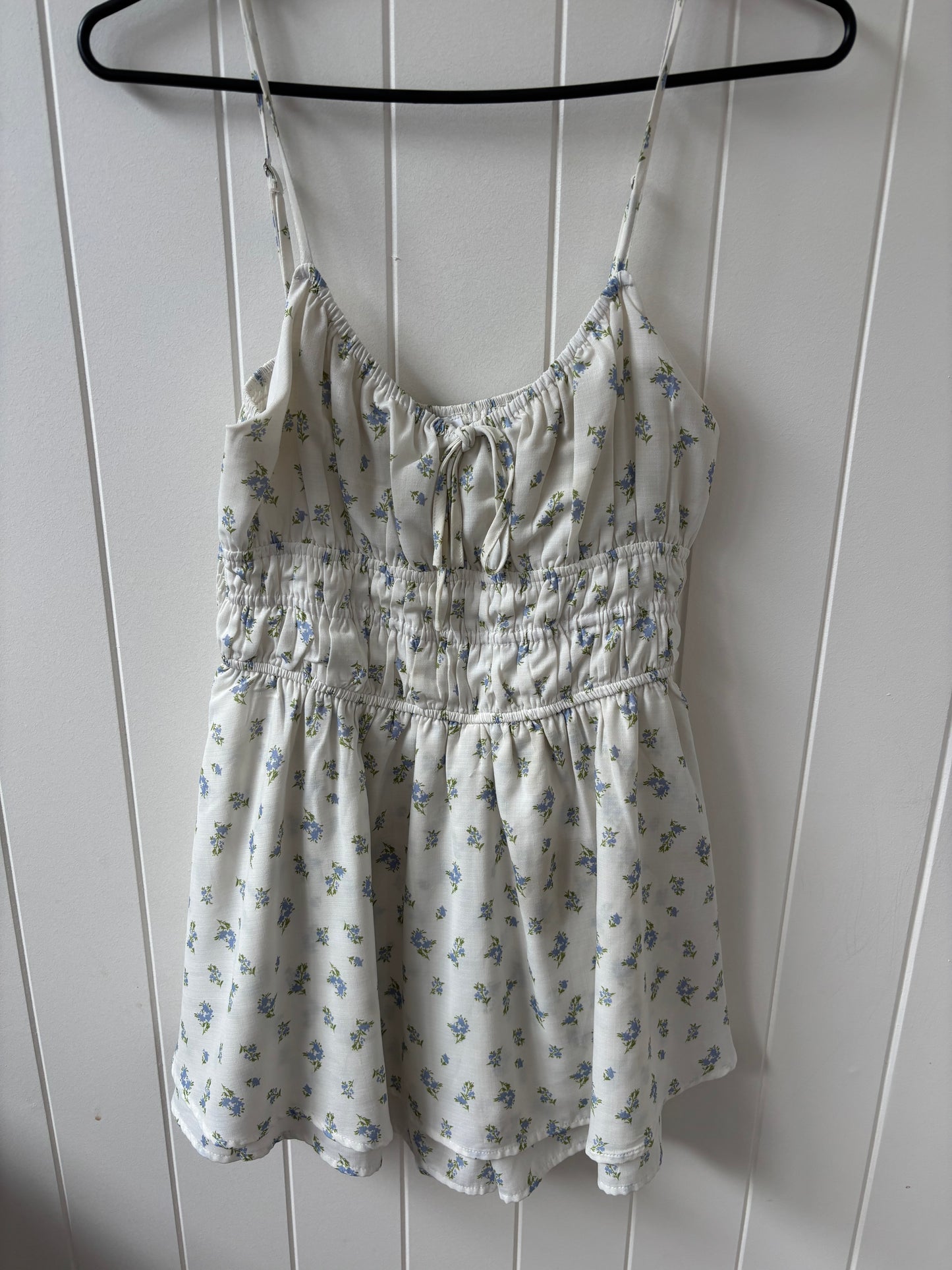 EUC - Size 12 - Ally