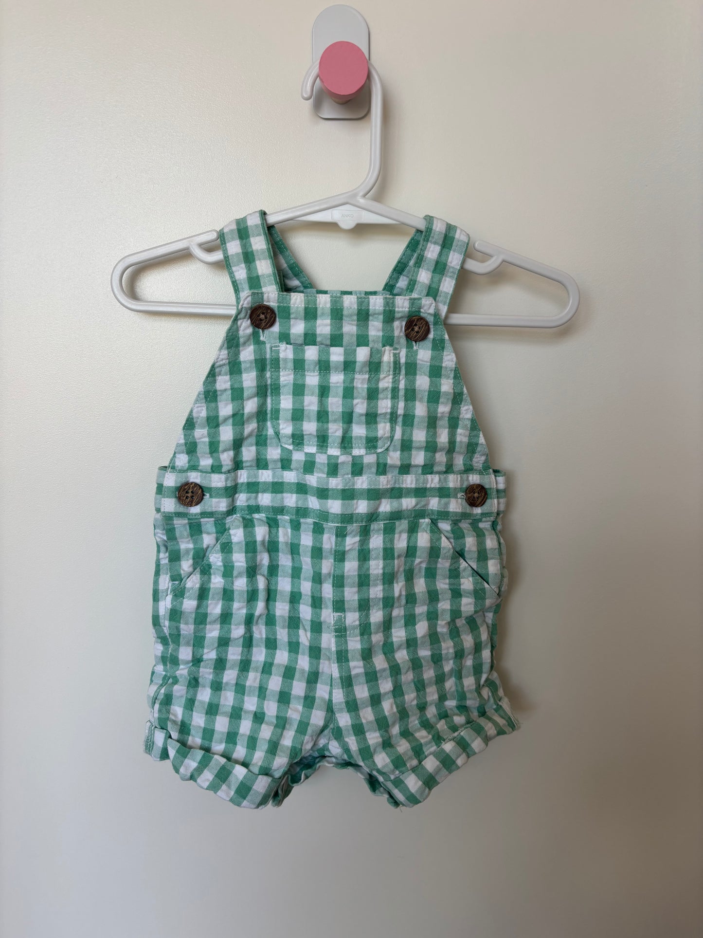 EUC - Size 000 - Baby Berry