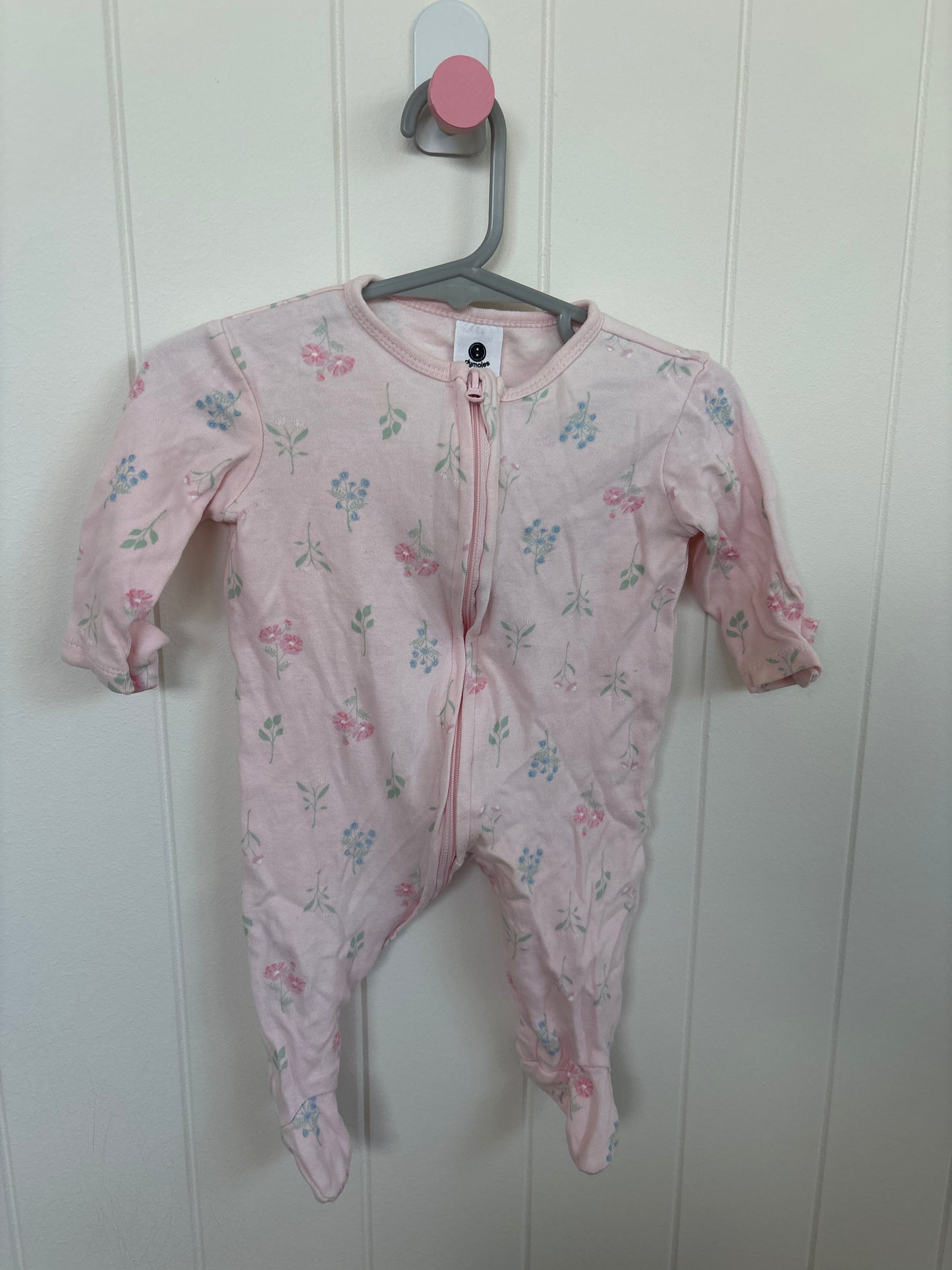 EUC - Size 000 - dymples