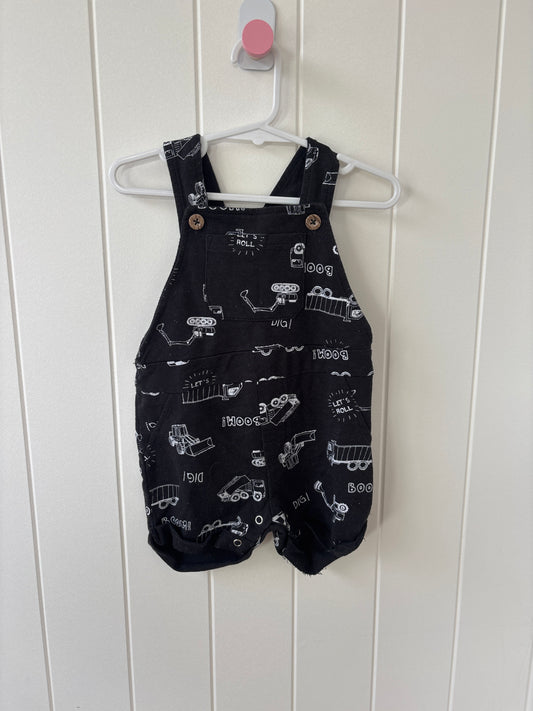 EUC - Size 0 - Baby Berry