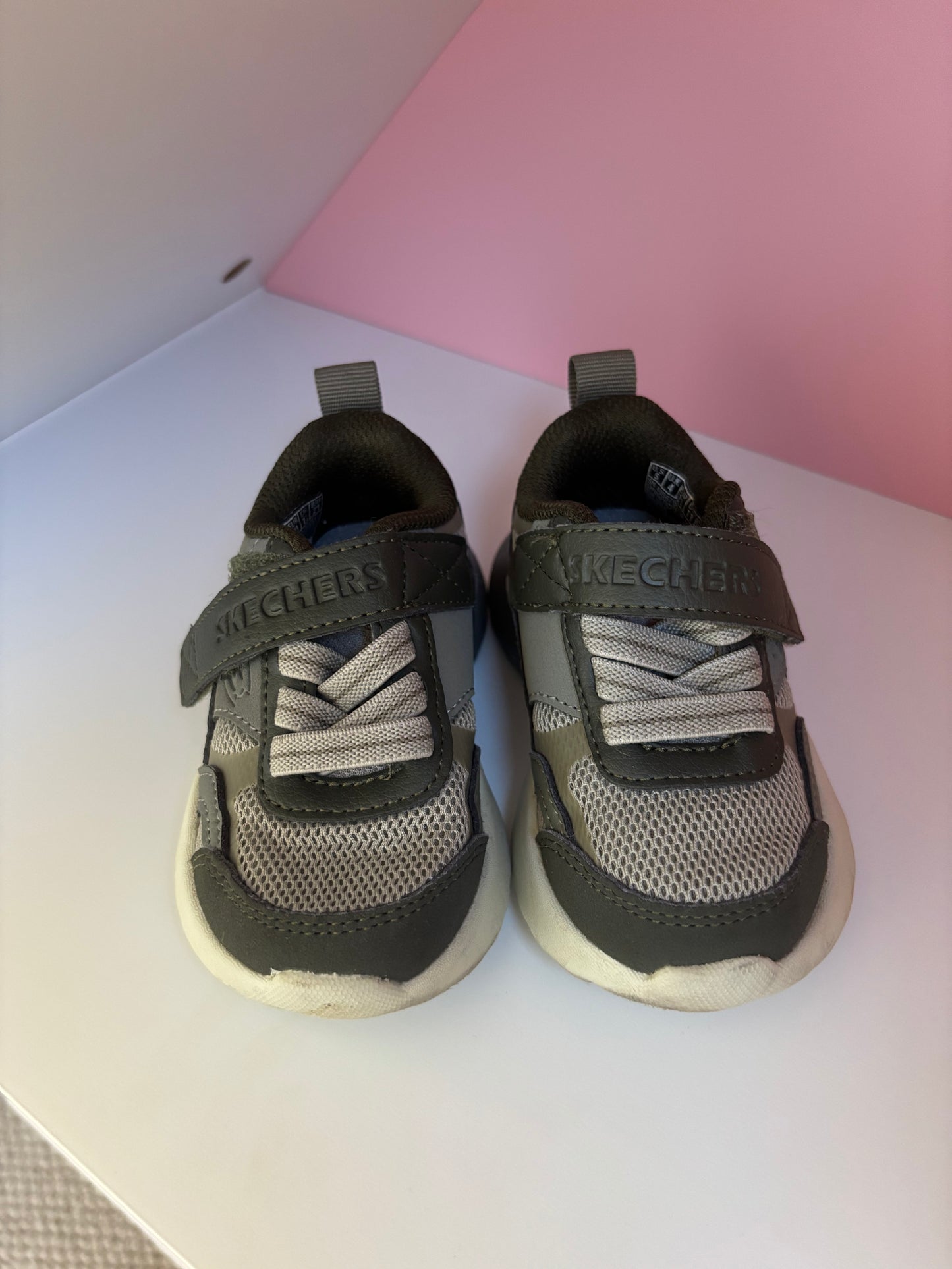 GUC Size Toddler 5 - Skechers