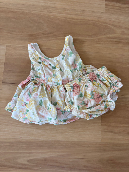 EUC Size 1 - Lacey Lane