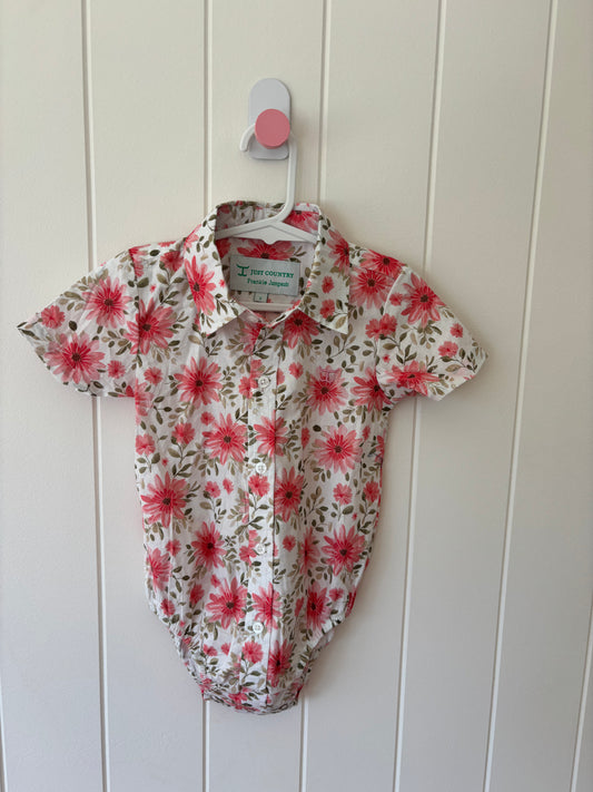 BNWT - Size 2 - Just Country