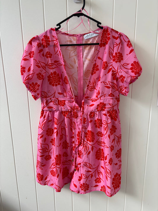 BNWOT - Size M - Petal & Pup