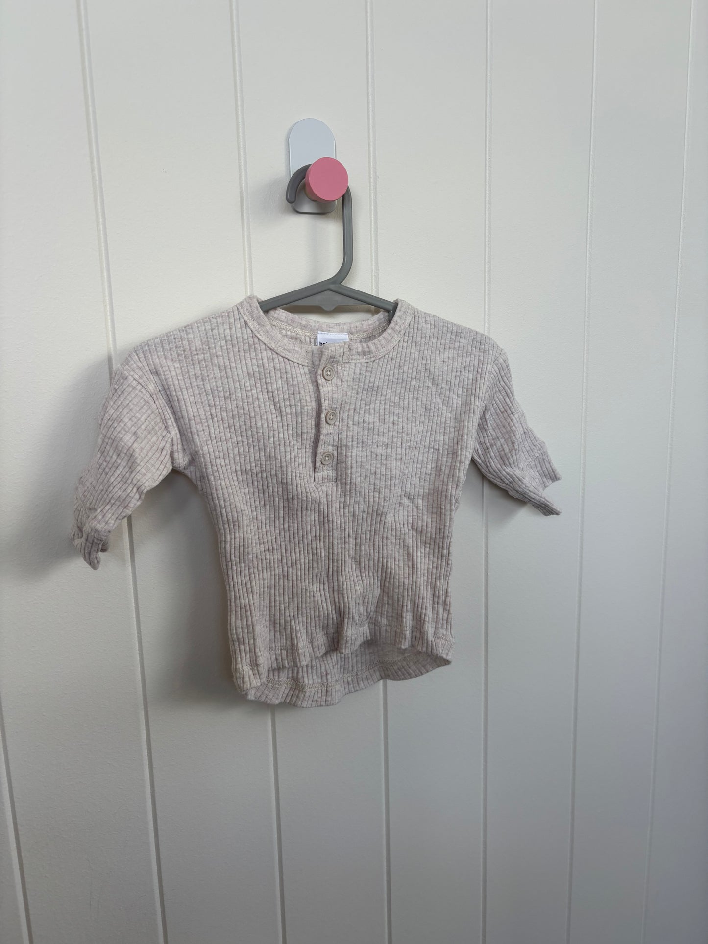 EUC - Size 00 - Baby Berry