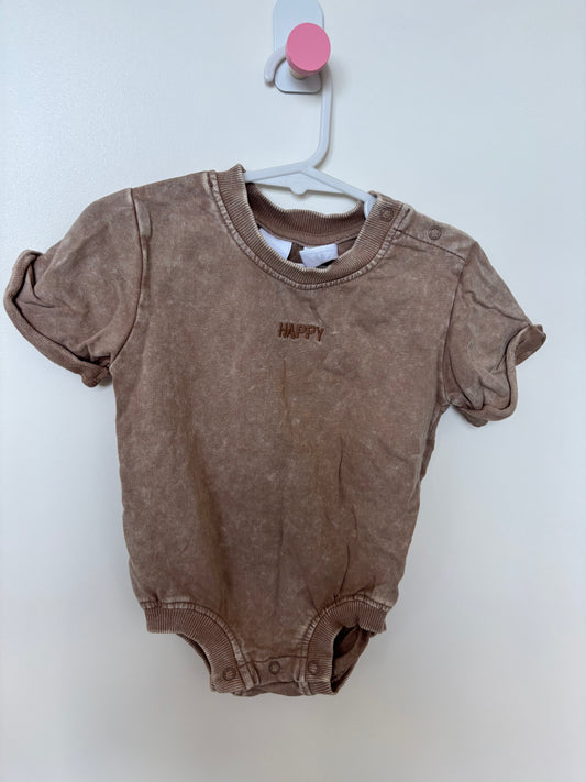 EUC - Size 00 - Baby Berry